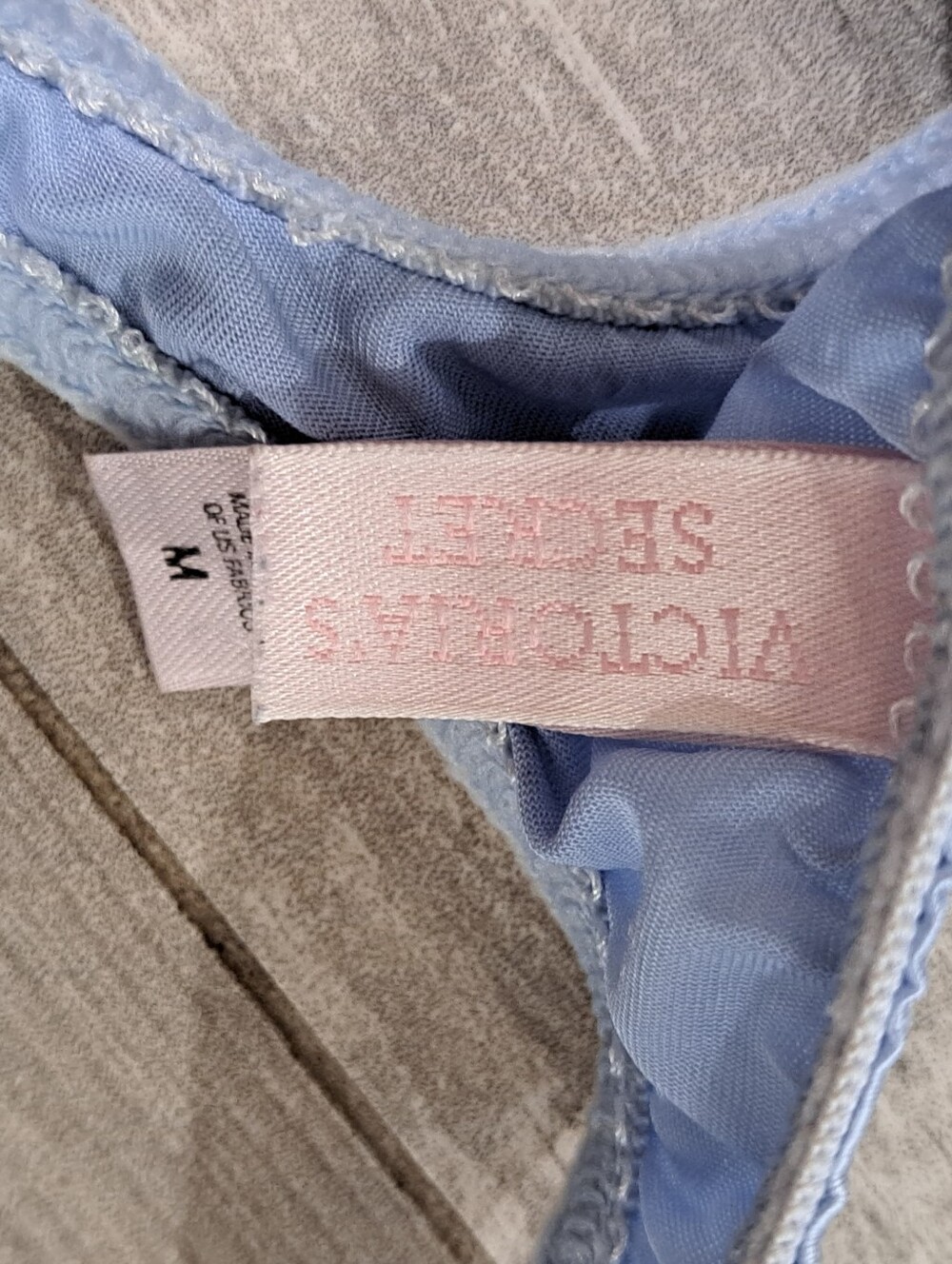 Victoria Secret M - Picture 2 of 3
